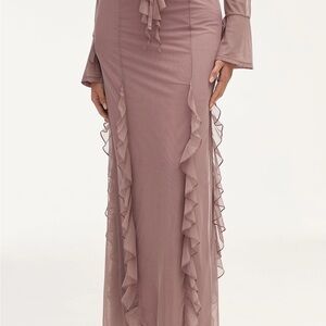 Chic Dusty Mauve Ruffled Maxi Skirt